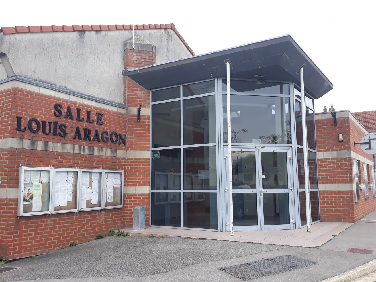 Salle Louis Aragon Mairie de Camon